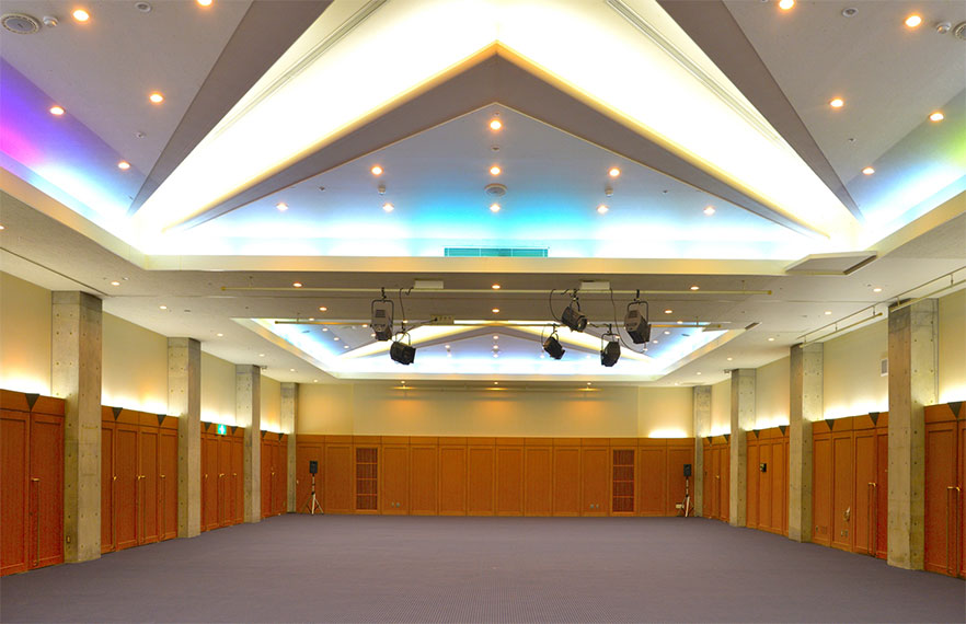 コンベンションホール [虹]