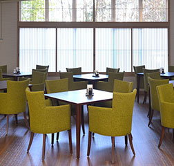 ダイニング4サムネイル