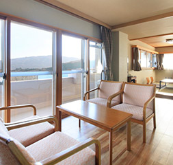 和室6帖+3シモンズベッドi1サムネイル