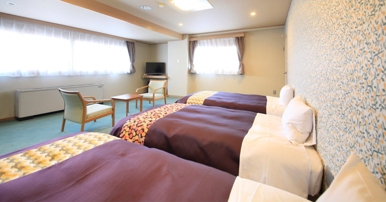 洋室シモンズベッドルームH2