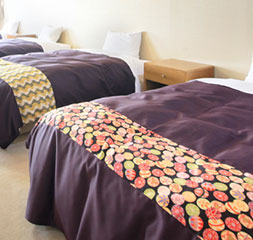 【2階】洋室シモンズベッドルームC1サムネイル